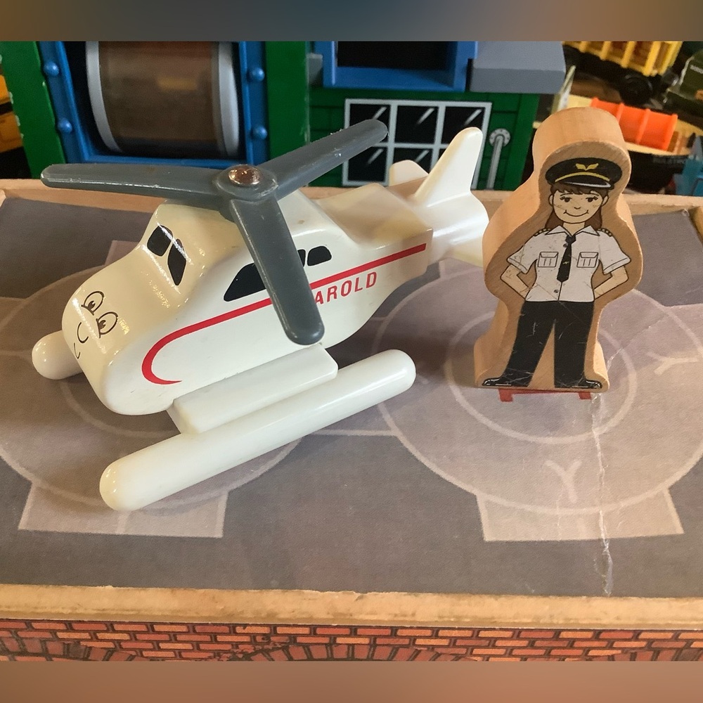 Rare Vintage Harold the Helicopter & Woman Pilot Thomas & Friends Wooden Railway